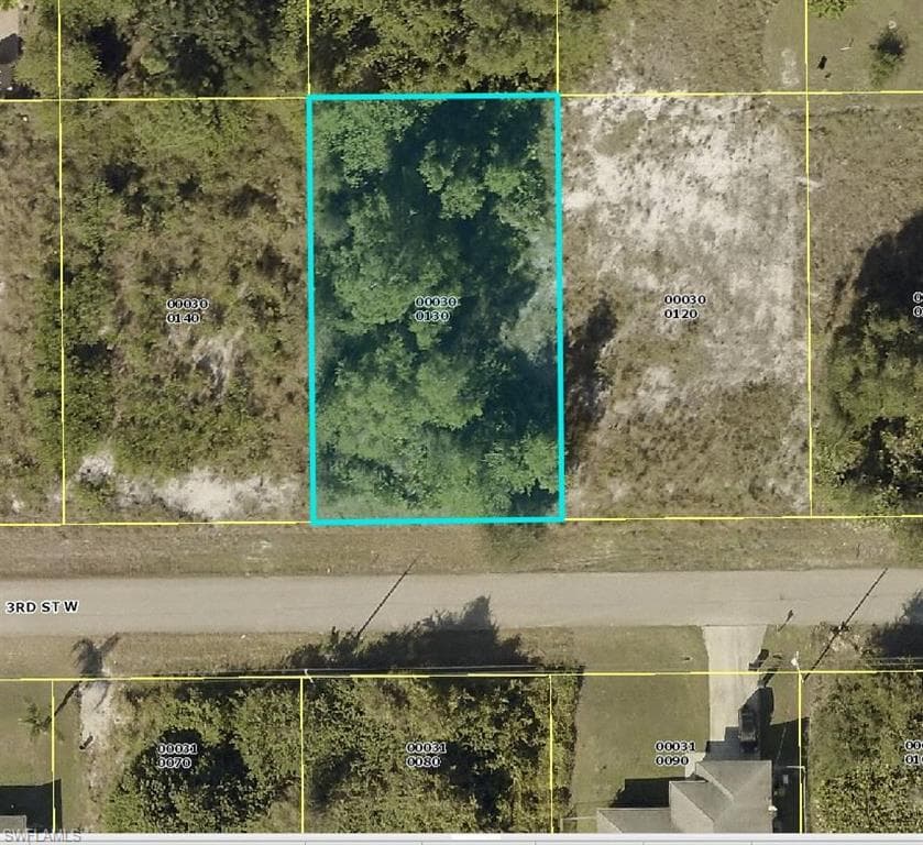 2904 3rd ST W LEHIGH ACRES, FL 33971