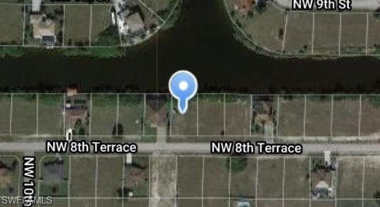 913 NW 8th TER CAPE CORAL, FL 33993