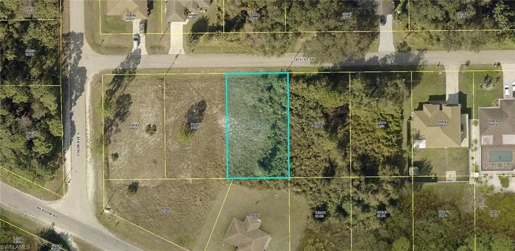 3917 38th ST SW LEHIGH ACRES, FL 33976