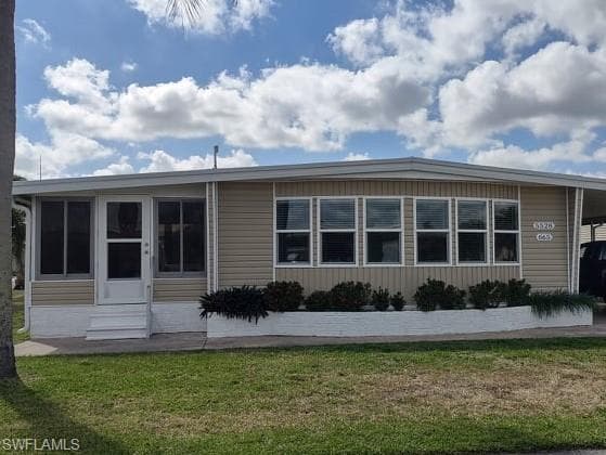 5528 Miles Standish LN NORTH FORT MYERS, FL 33917
