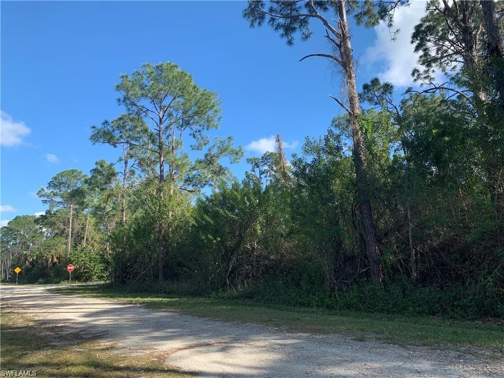 NAPLES, FL 34117