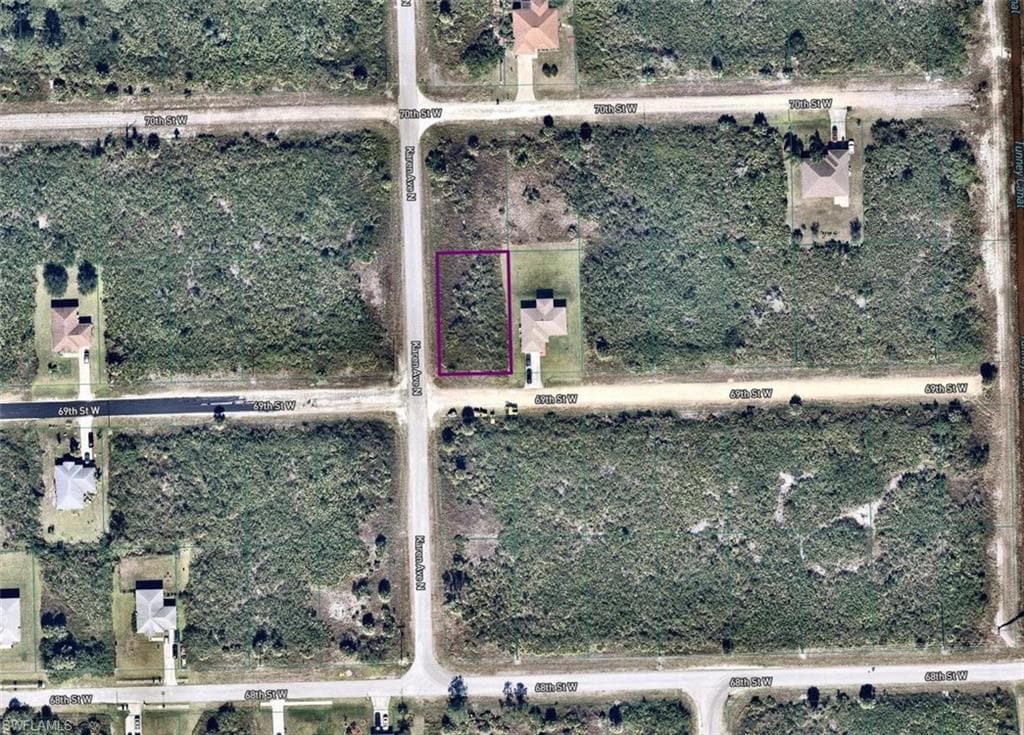 2914 69th ST W LEHIGH ACRES, FL 33971