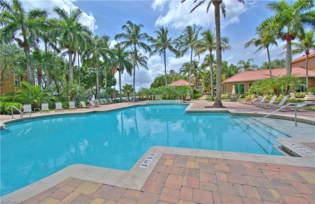 1210 Reserve WAY 9-303 NAPLES, FL 34105