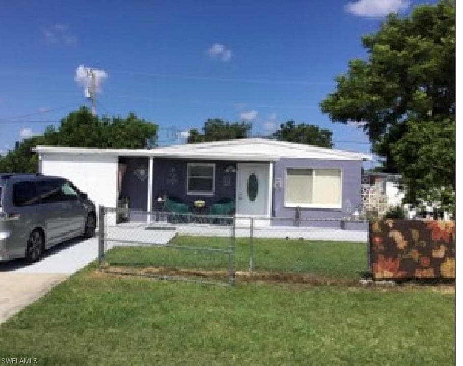 103 Alabama RD S LEHIGH ACRES, FL 33936