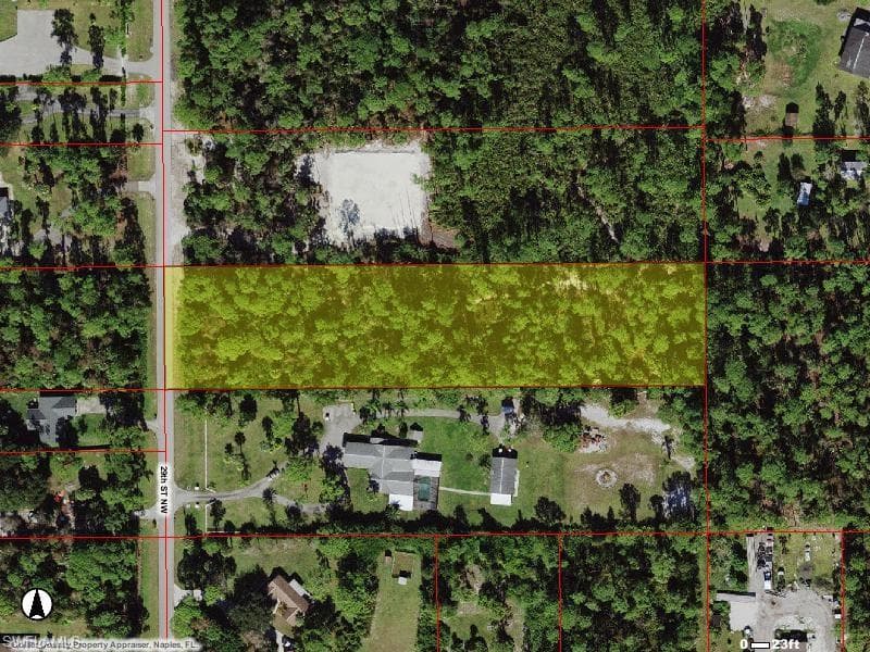 154 29TH ST NW NAPLES, FL 34120