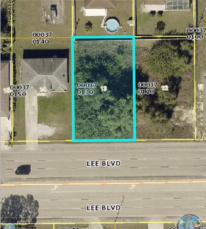3904 Lee BLVD LEHIGH ACRES, FL 33971