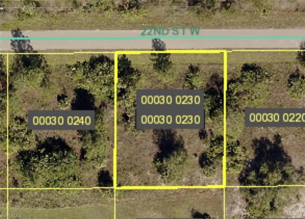 3825 22nd ST W LEHIGH ACRES, FL 33971