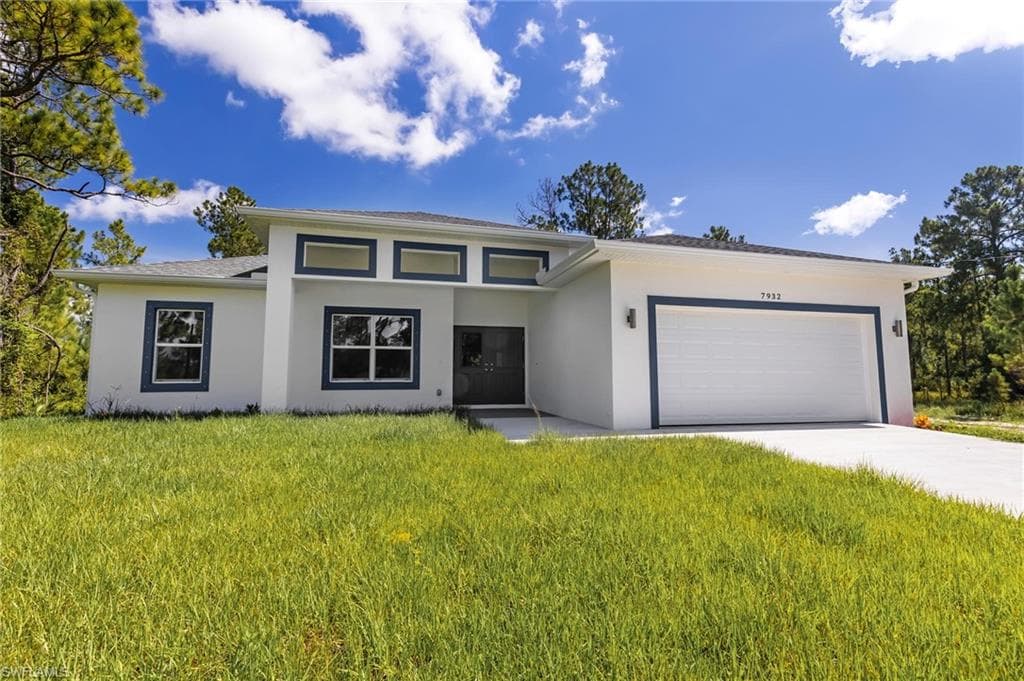 335 Palmyra AVE LEHIGH ACRES, FL 33974