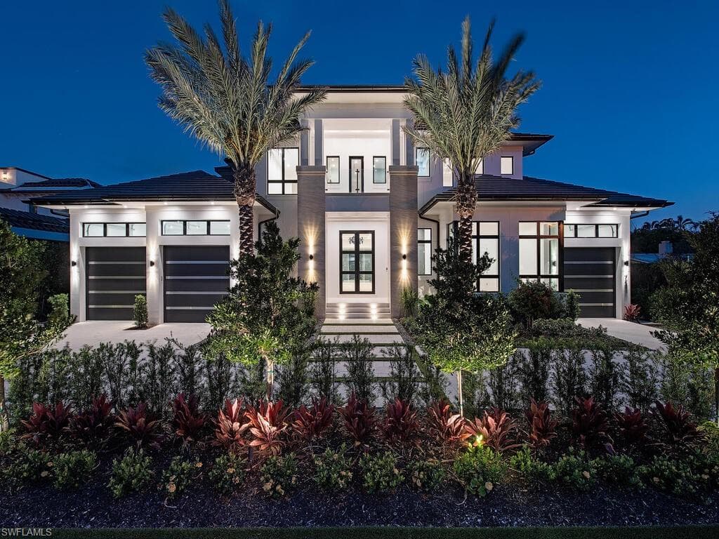 722 16th AVE S NAPLES, FL 34102