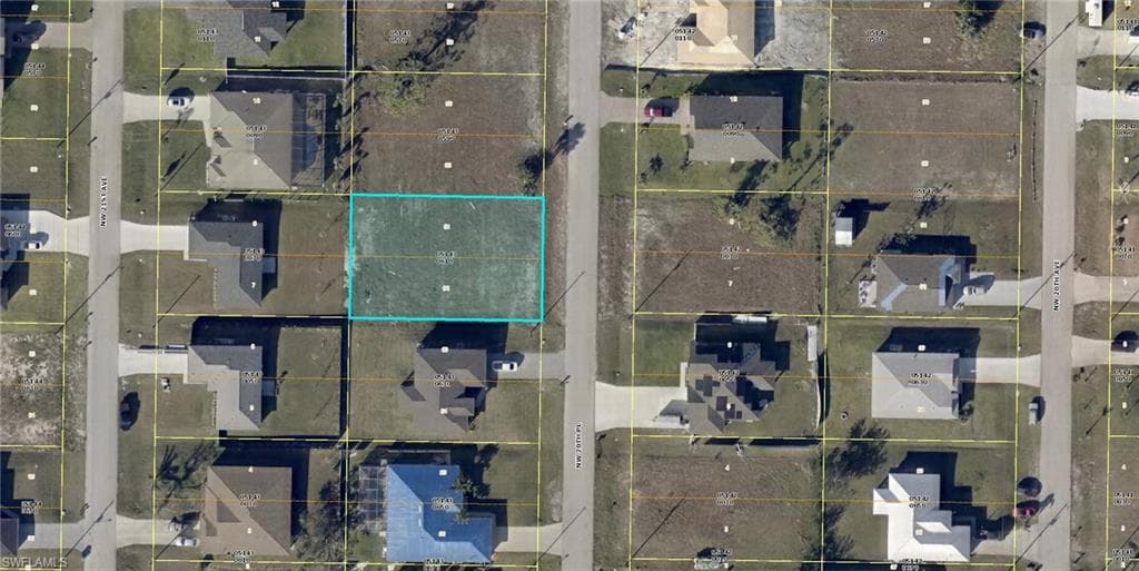 2500 NW 20th PL CAPE CORAL, FL 33993