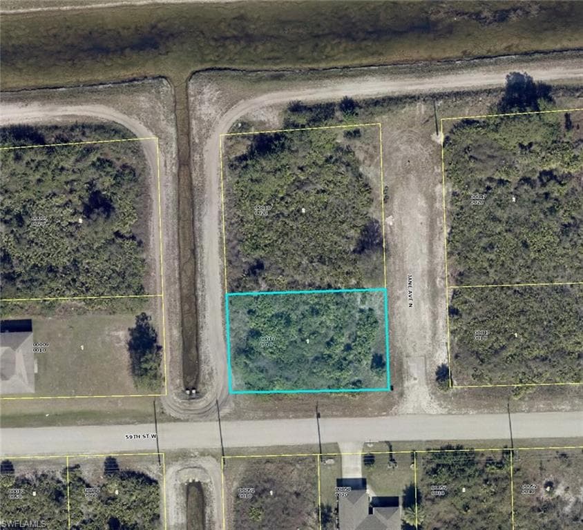 5901 Jane AVE N LEHIGH ACRES, FL 33971