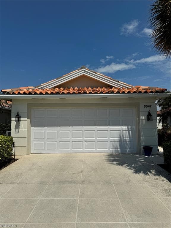 3547 El Verdado CT NAPLES, FL 34109