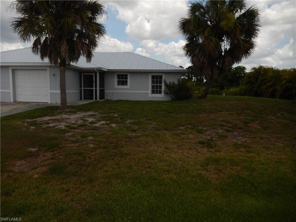 4810 27th ST SW LEHIGH ACRES, FL 33973