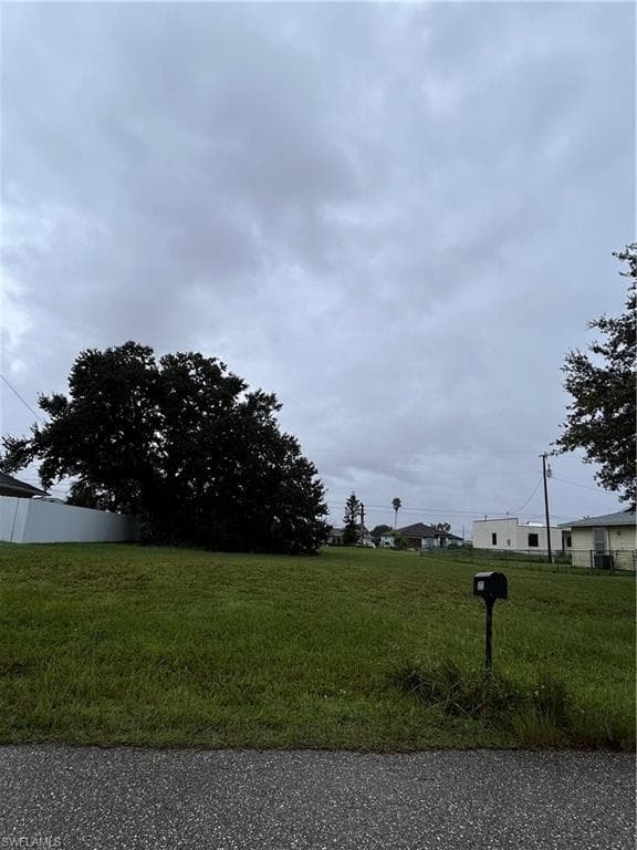 1919 NE 17th PL CAPE CORAL, FL 33909