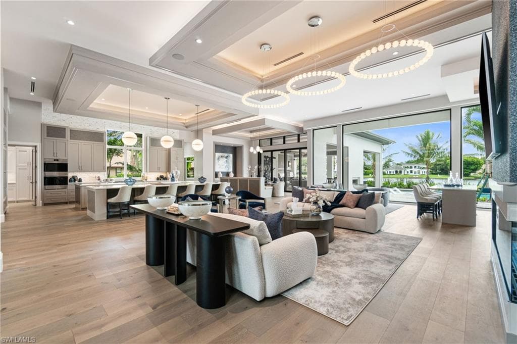 796 Cassena RD NAPLES, FL 34108