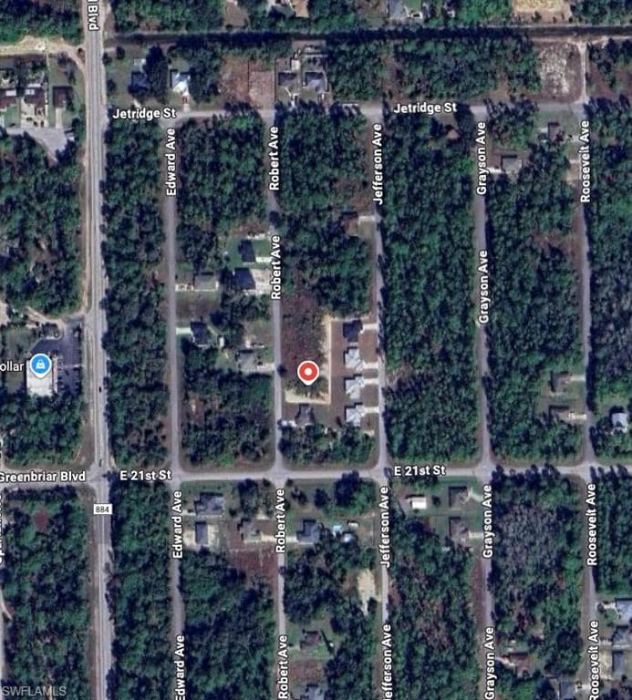 2104 Robert AVE ALVA, FL 33920