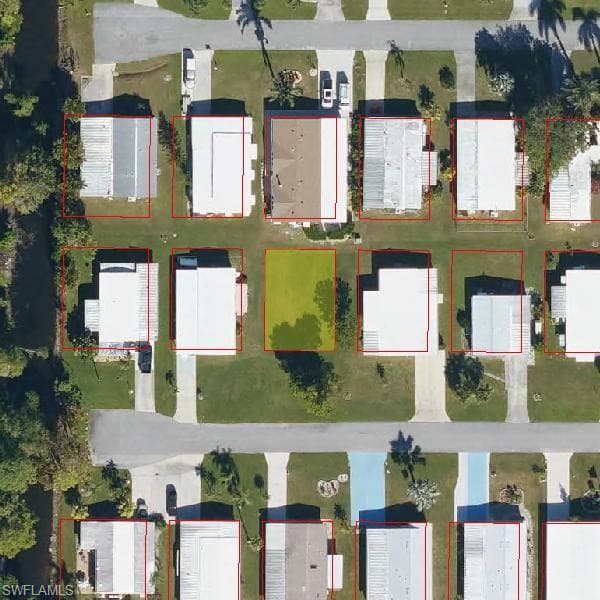 271 Pine Key LN NAPLES, FL 34114