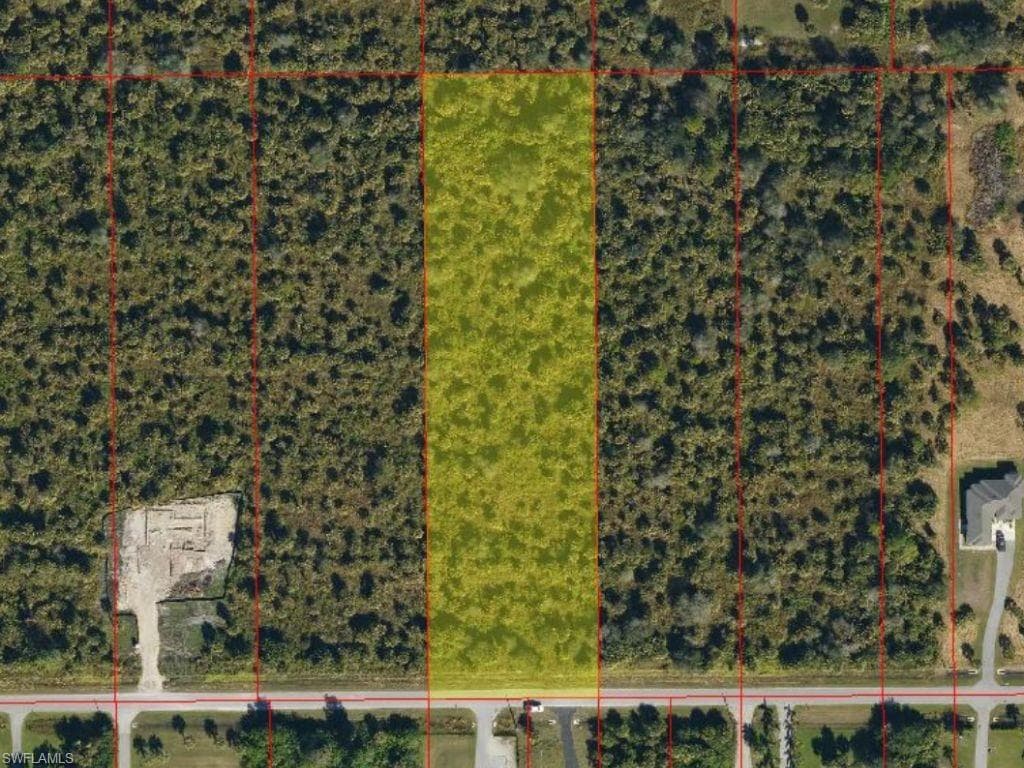 37 AVE NW NAPLES, FL 34120