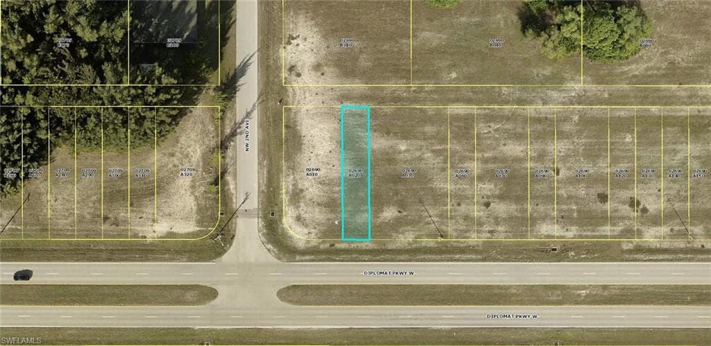 143 Diplomat PKY W CAPE CORAL, FL 33993