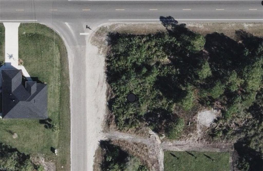 3723 23rd ST SW LEHIGH ACRES, FL 33976