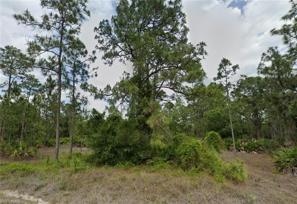 902 Johns AVE LEHIGH ACRES, FL 33972