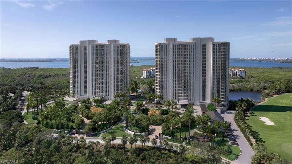 4810 Pelican Colony BLVD 703 BONITA SPRINGS, FL 34134