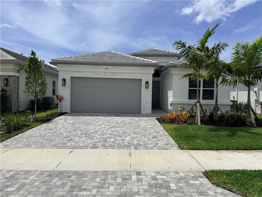 2757 Rockwood LN OTHER, FL 34112