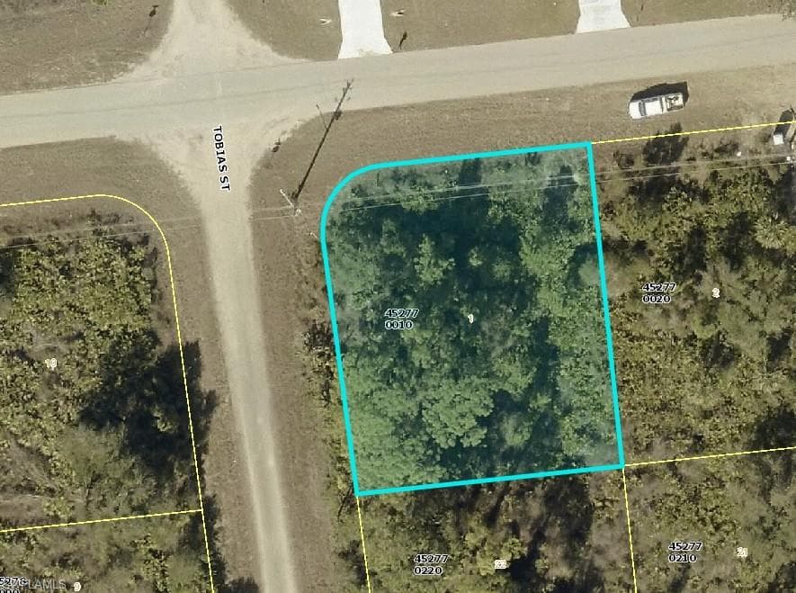 673 Windermere DR LEHIGH ACRES, FL 33972