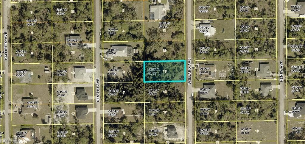 913 Willard AVE LEHIGH ACRES, FL 33972