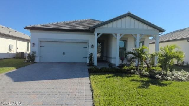 20371 Kingmont DR ESTERO, FL 33928