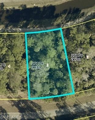 1933 Roderick LN LEHIGH ACRES, FL 33972