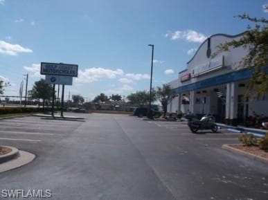 17080 Tamiami TRL FORT MYERS, FL 33908